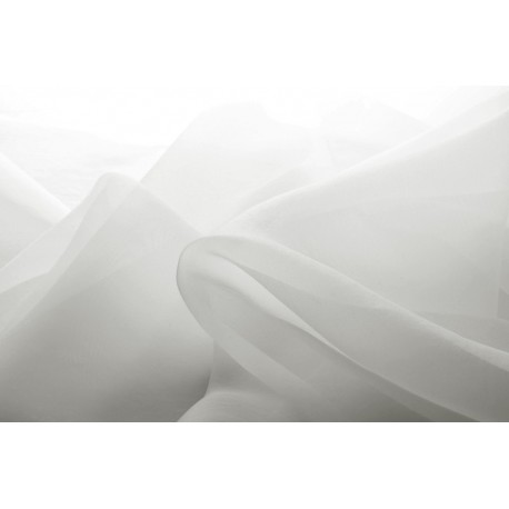 Voile-Gardine nach Maß, gefärbt, Automatik-Faltenband (1:2,5), 3er Falte